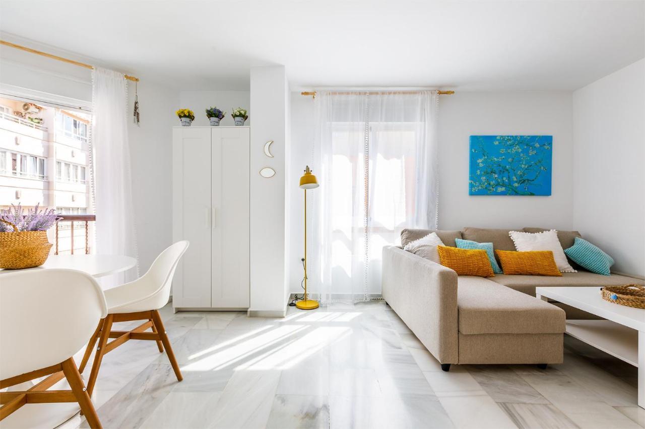 Ferienwohnung A&N Downtown 2 Torre Del Mar Exterior foto